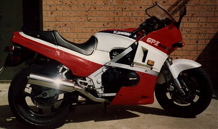 GPZ600R Kawasaki with Foran exhaust