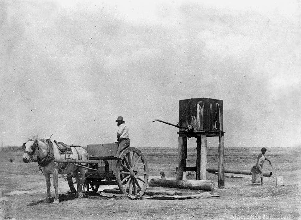 Burketown-1904-Water-Cart.jpg