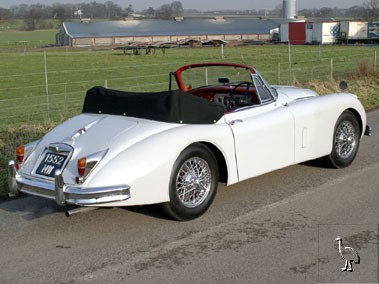 Jaguar_1959_XK150S_3-4Litre_Drophead_Coupe_2.jpg