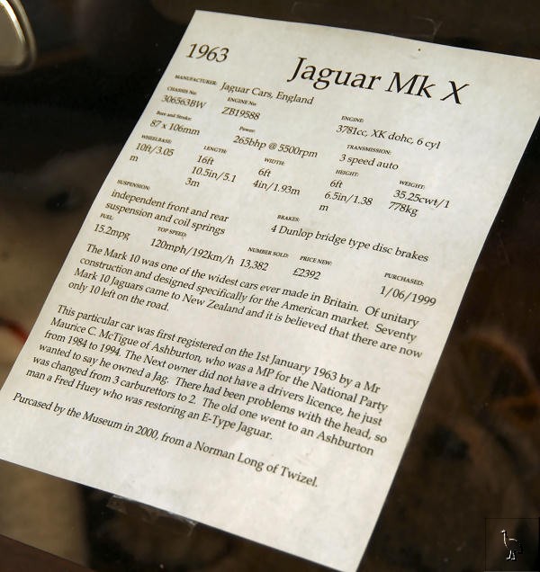 Jaguar_1963_MkX_6800.jpg
