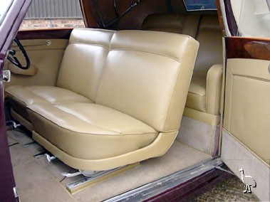 Lagonda_1953_Drophead_Coupe_4.jpg