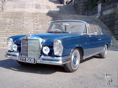 Mercedes-Benz_1964_220_SEB_Coupe_1.jpg