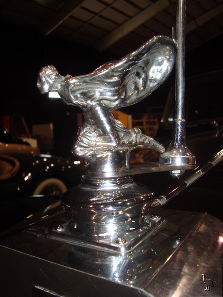 Rolls-Royce_1954_Silver_Wraith_Hooper_4.jpg