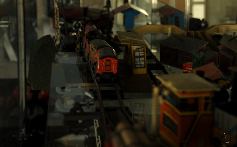 D7C_6832_toy_trains.jpg