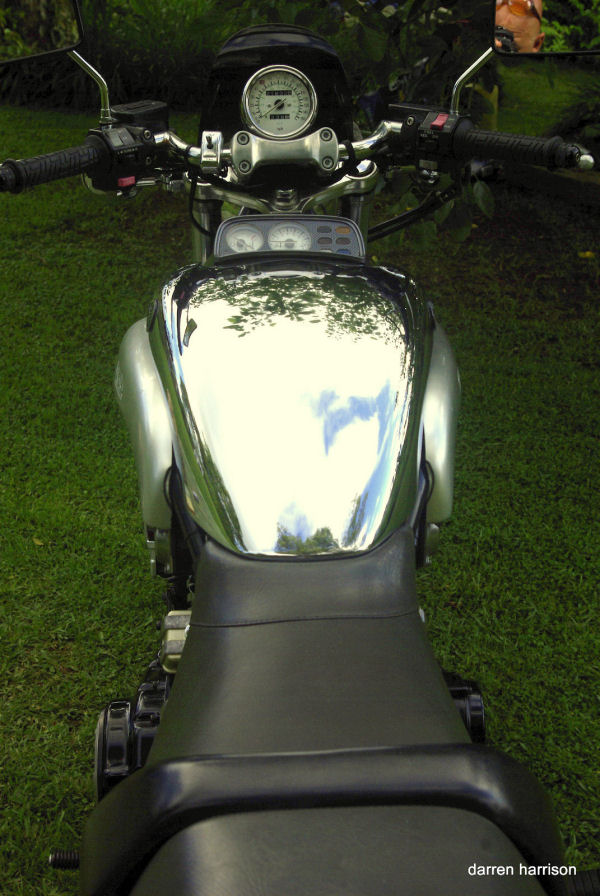 Yamaha_VMax_1998_4.jpg