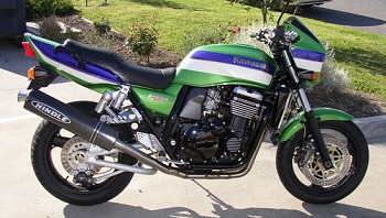 Kawasaki with Hindle Exhaust